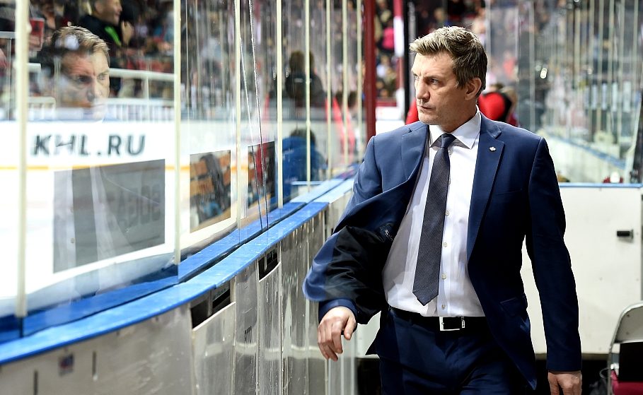 Sandis Ozoliņš turpinās strādāt Krievijā