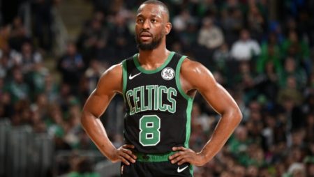 “Celtics” aizmaina vienu no līderiem un divas drafta izvēles
