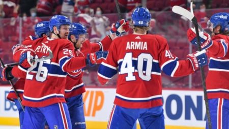 Noskaidrota pirmā NHL pusfināliste