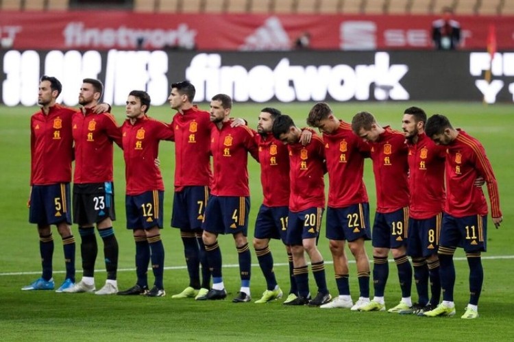 Spānijas futbola izlase, likmetv